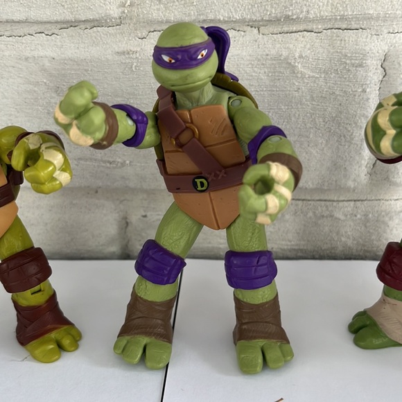 Teenage Mutant Ninja Turtles Action Figures 5” 2012 - Picture 3 of 8
